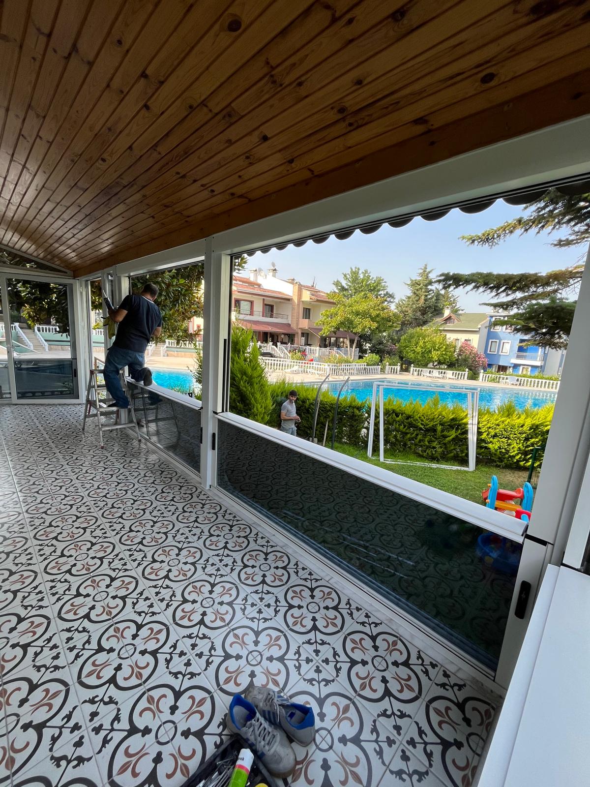 Kış Bahçesi Ve Giyotin 51